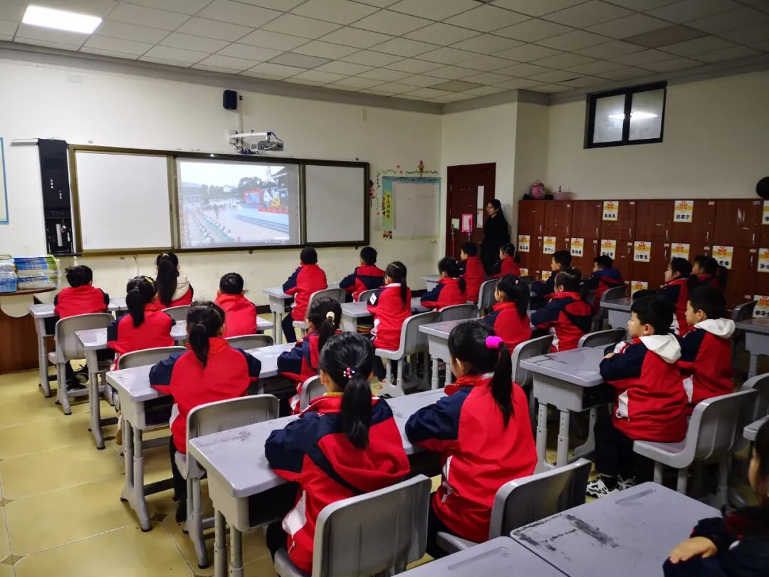 �����ޡ������������˵�����Ȧ��������