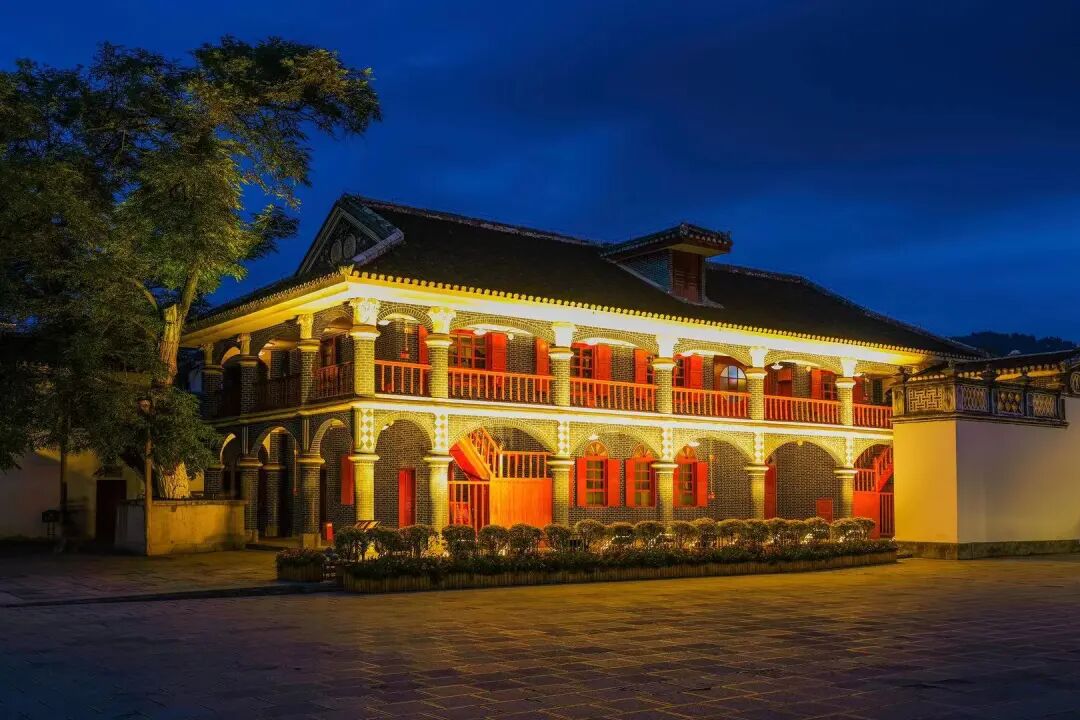 ��������ٿ�86���꣺��ɫʥ�ط����