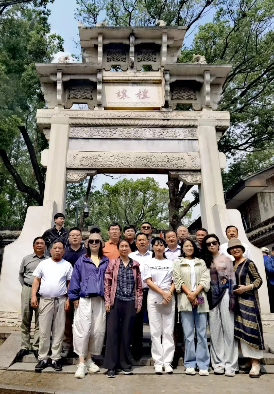 电线电缆行业协会会长、秘书长一行到桐城开展研学活动赋能产业高质量发展