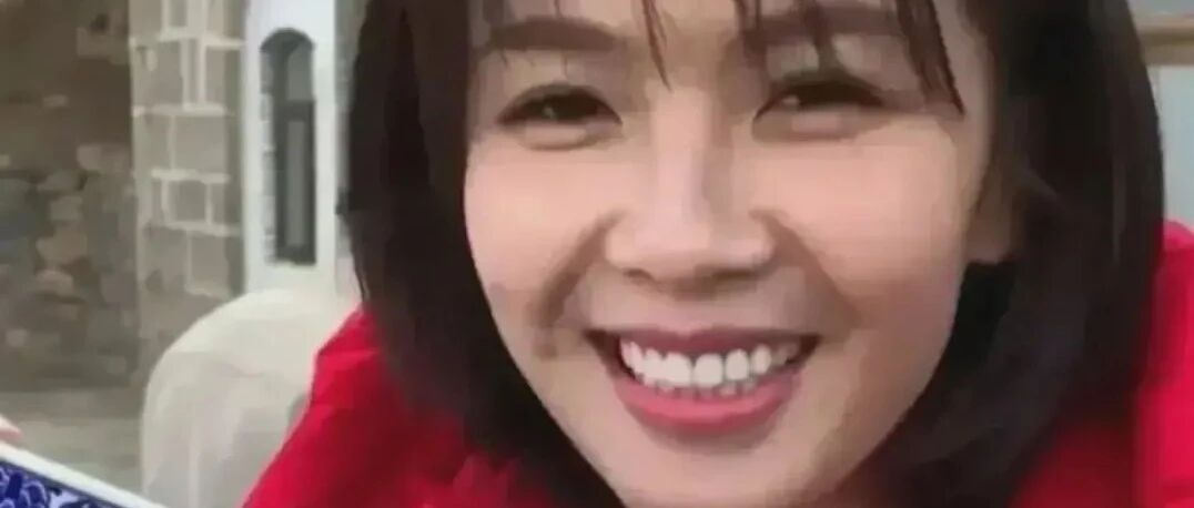 这才是真实的刘涛，关了美颜滤镜，还是看到了脸上苍老的痕迹！