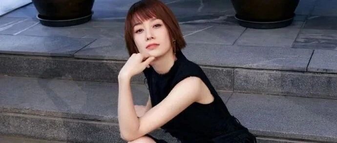 马伊琍自然脸很漂亮，45岁不打针不修图，但离了滤镜都是普通人！