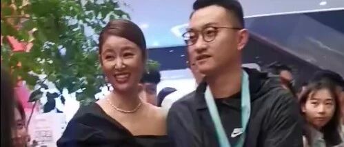 就不要说童年女神不老了，林心如没卸妆，未修图脸都是凹凸不平！