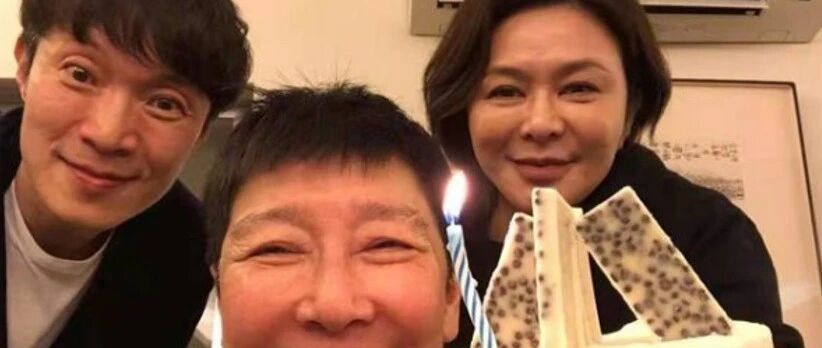 关之琳素颜照一放出，肿胀僵硬太真实了，比58岁普通人老的更快！