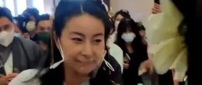 郭晶晶穿汉服现身，肤色暗沉身材臃肿真实，还没素人漂亮有气质！