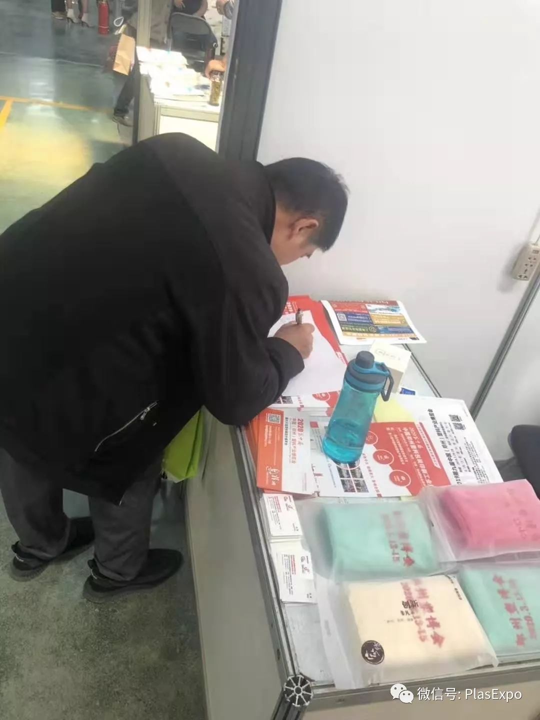 鄭州禮品包裝印刷公司_鄭州禮品定制公司_印刷禮品公司簡(jiǎn)介