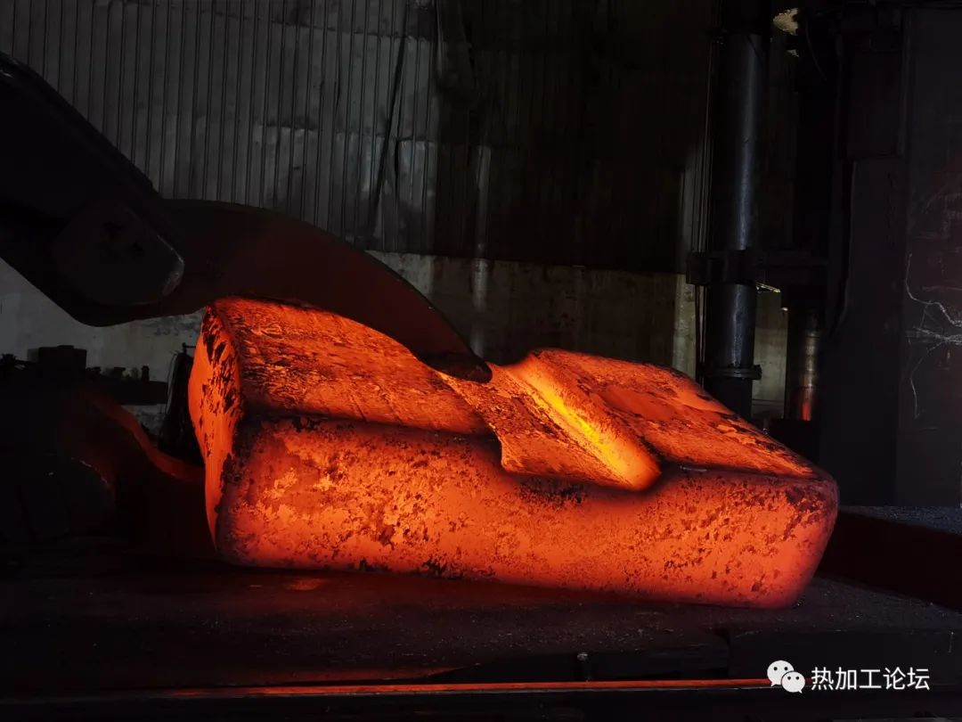 模具钢锻造需要注意什么?