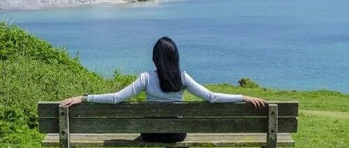 八大最适合女生的专业，学出来不仅有钱还有面！