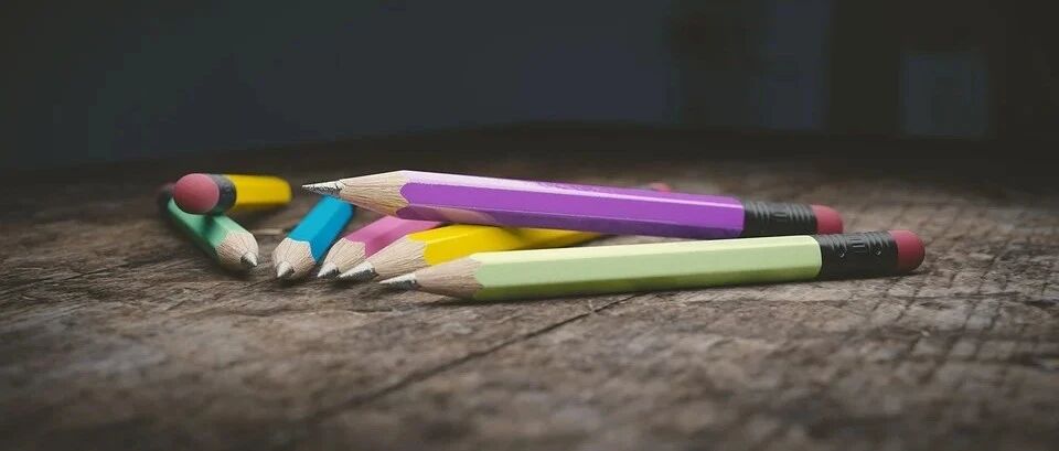 偏文科适合什么专业，这十大专业榜上有名！