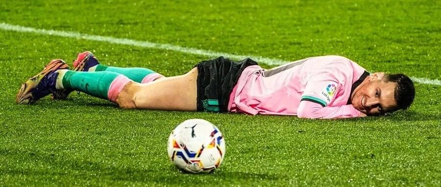 聚焦 | 梅西笑了，留队稳了？