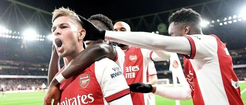 聚焦 | 凌晨四点，阿森纳赢球杀进联赛前四，这场面“四”曾相识！