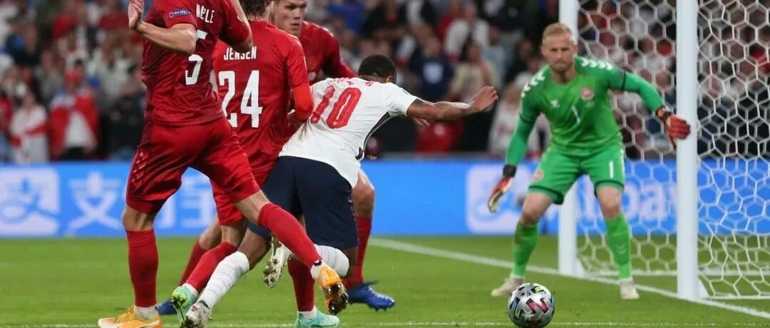 火线 | 童话可以结束，但不该以这样的方式