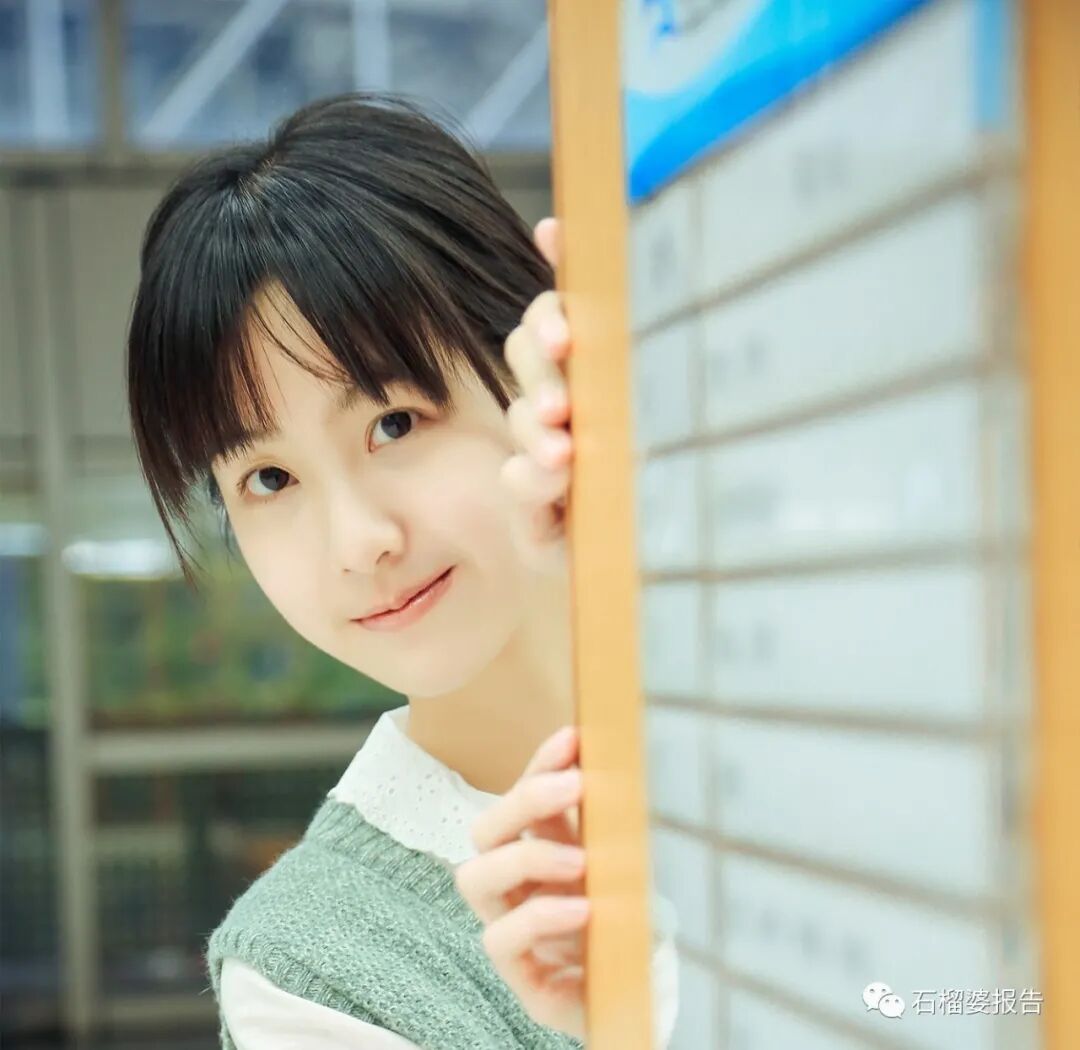 【美女】女明星都在玩穿越，“港风”照其实不难拍（组图） - 30