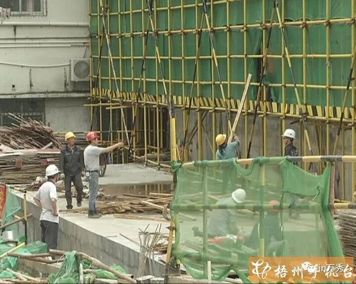 妇幼保健院扩建征收房屋开始入户测绘