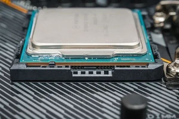 未来可能不用学知识 ！中科院院士陆林：未来芯片直接植入大脑供调动