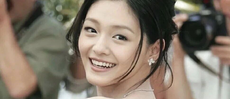 徐熙媛大S:那个一生要强的长女,骨子里藏着无数女人的痛.