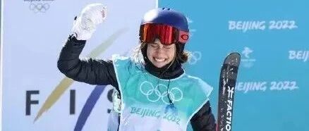 谷爱凌夺金，苏翊鸣摘银，冬奥实力强劲的帅哥美女真多啊！