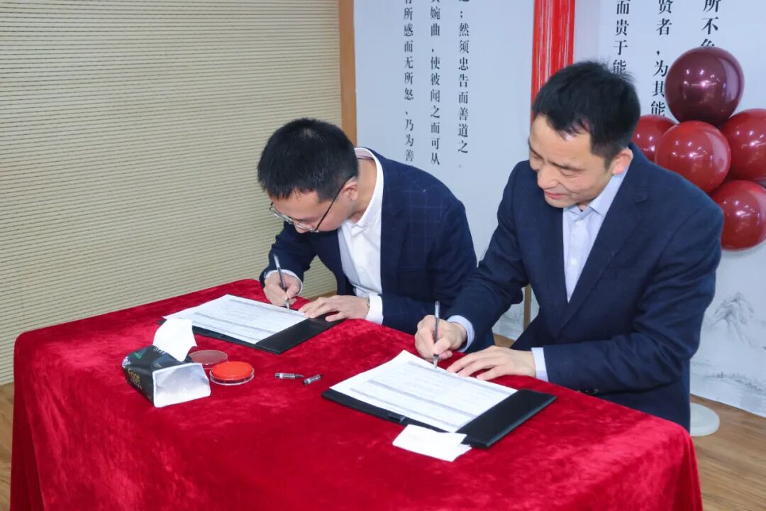 11 00_00_00-00_00_30 [640i].gif