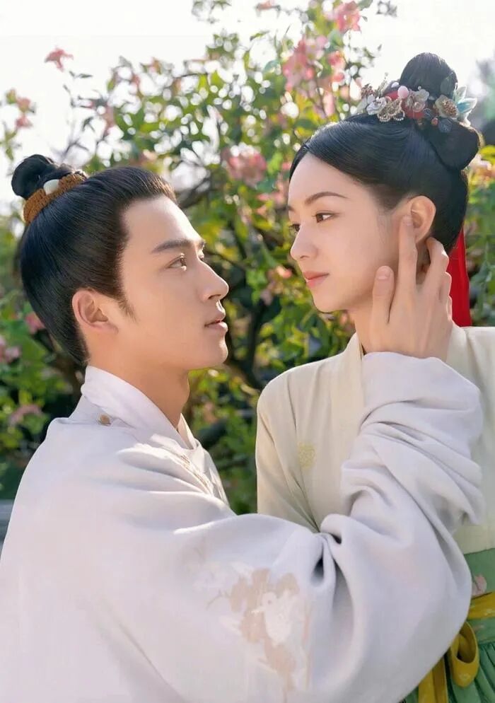 辛芷蕾插刀杨洋?绵羊男星跟肉丝酒店开房?