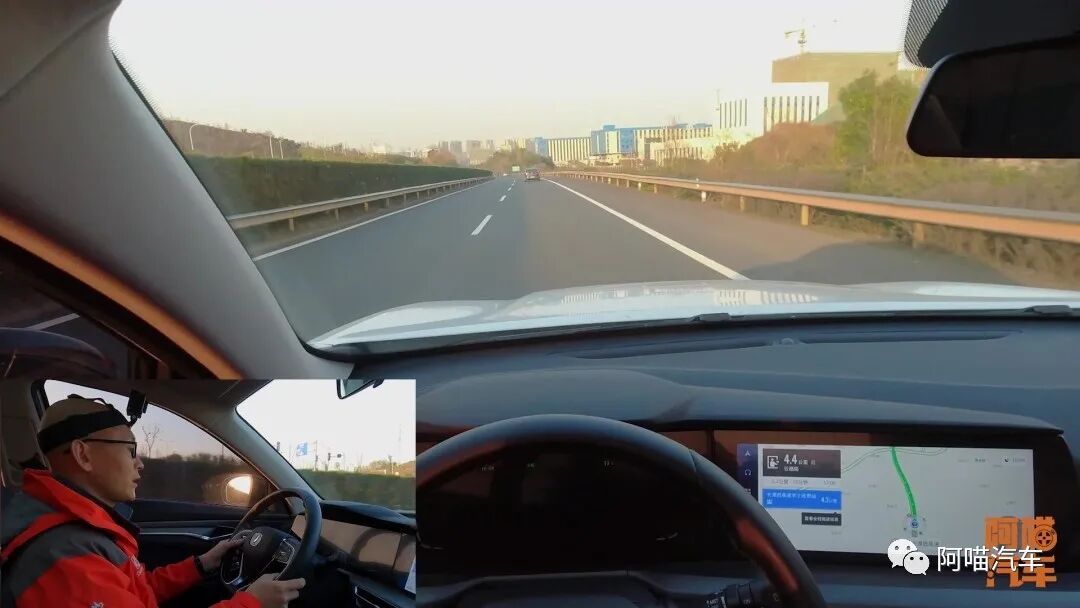 自适应巡航怎么用？老司机手把手教你，这么好的功能别浪费