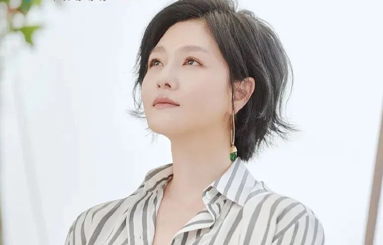 44岁大S被群嘲：成为大小S的代价，你根本想象不到（组图） - 1