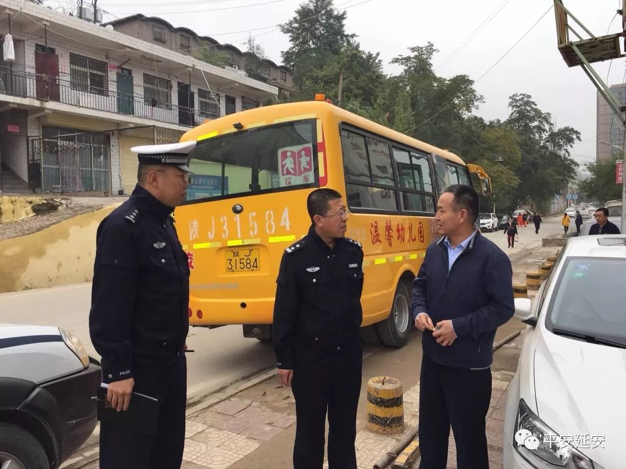 陕西延安：交警一大队全力保障辖区交通秩序安全稳定