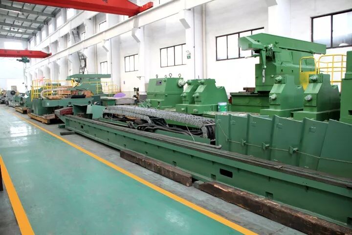 此处应有掌声！刚刚，上机数控主板敲钟上市！