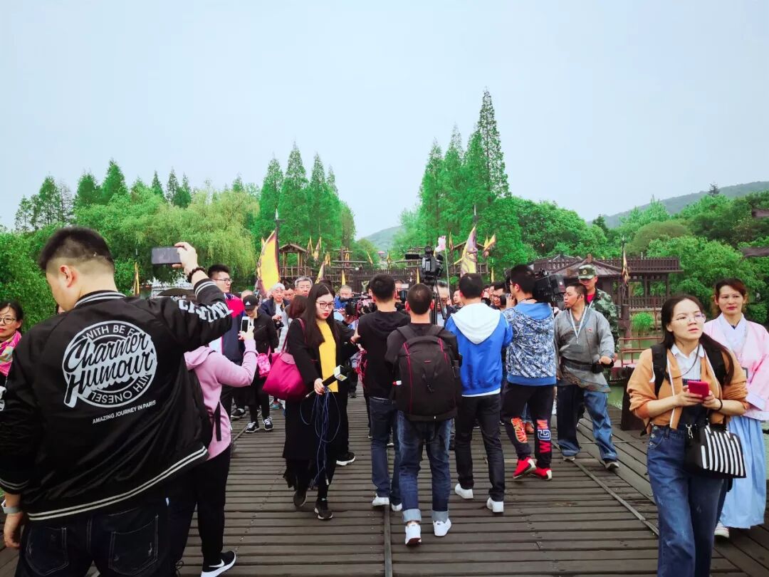 94版三国演义老戏骨故地重游！这些故事你绝对不知道