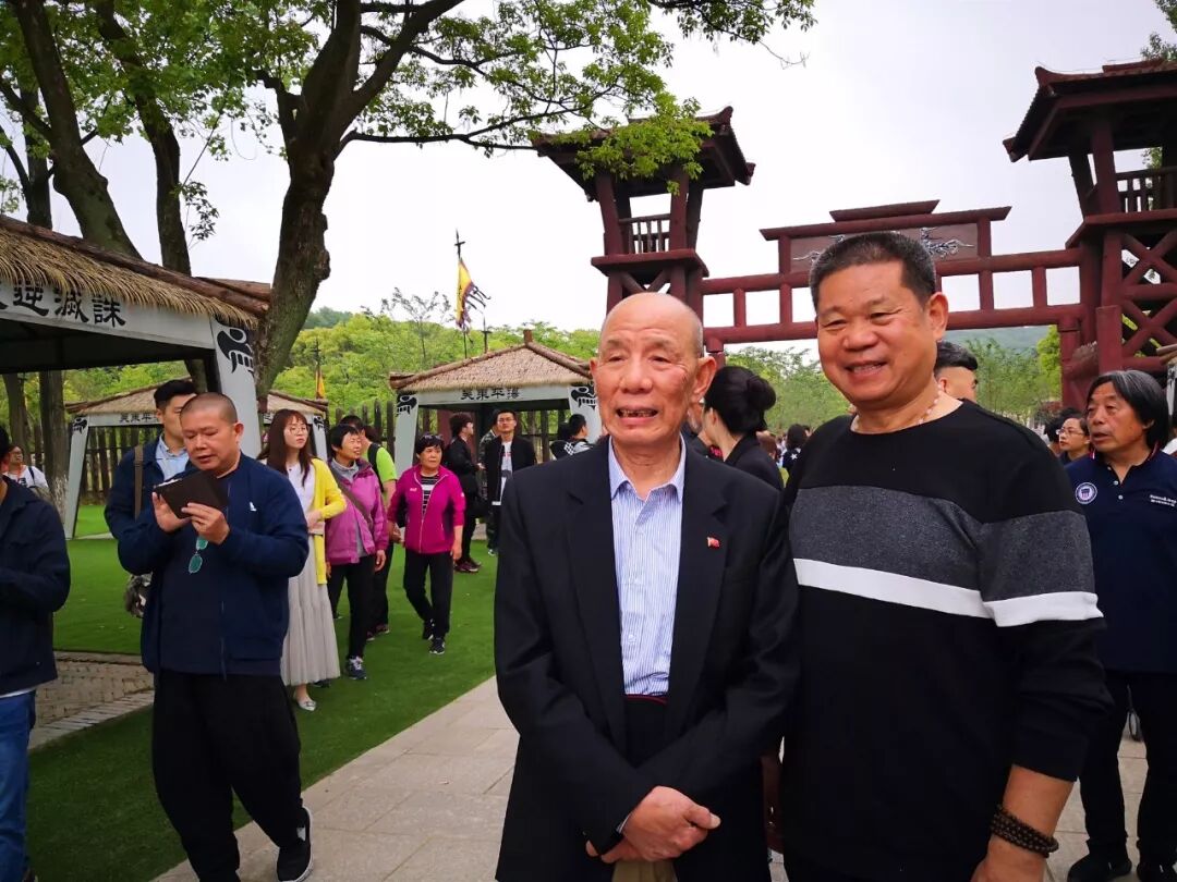 94版三国演义老戏骨故地重游！这些故事你绝对不知道