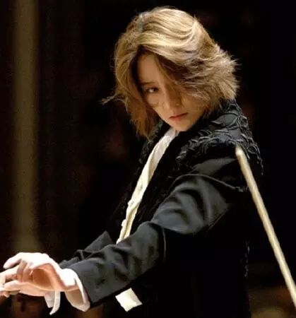 这位最会撩妹的女指挥,靠的不仅仅是颜值