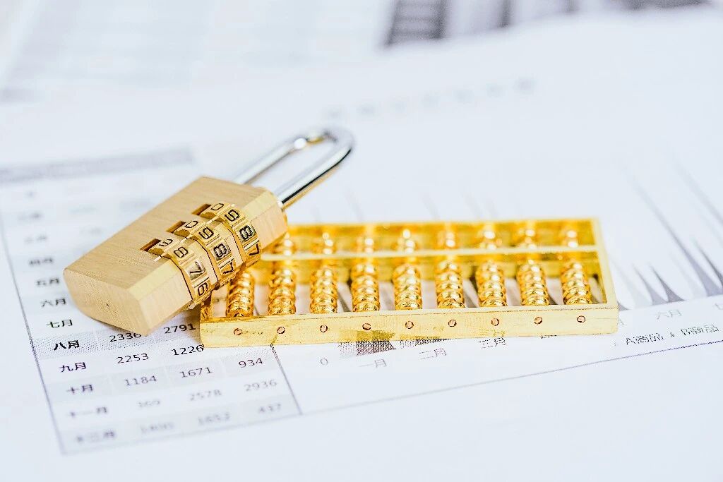 A股一季度交易收官！这只个股12个交易日封11板 机构：市场仍处于“磨底”阶段