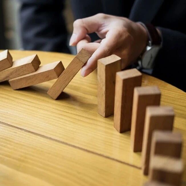 沪深交易所就退市新规征求意见 优化退市指标 加大出清力度