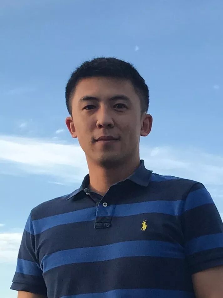 刘武:合众创亚苏州万国纸业包装有限公司总经理,华印培训学苑金牌讲师