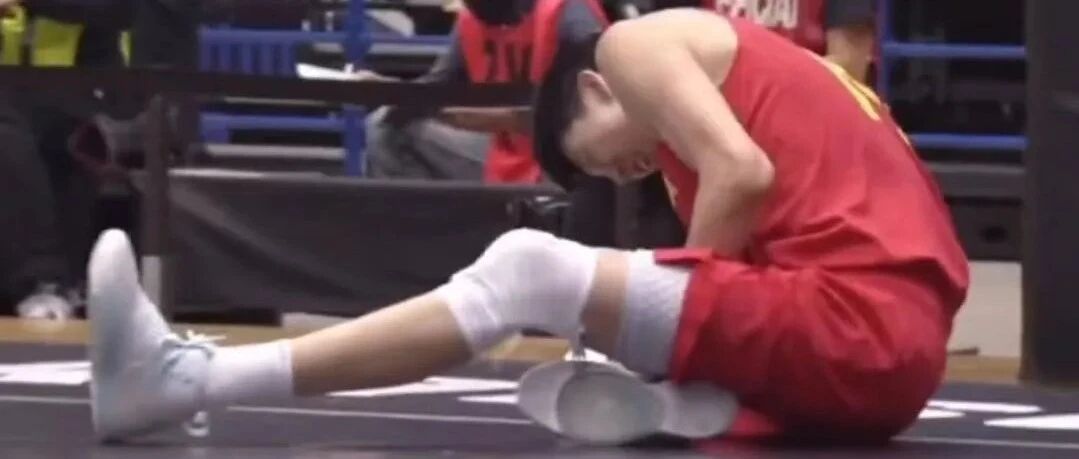 中国男篮还没发全力呢，日本队就倒下了？可是周琦...