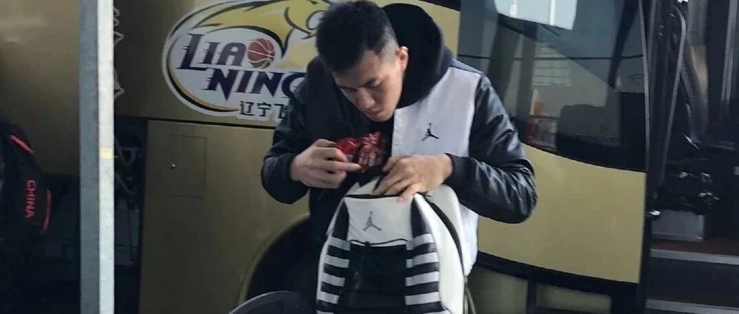 狂罚500万+！郭艾伦AJ包吓死人！林书豪别想逃！他还得回家卖烤串...