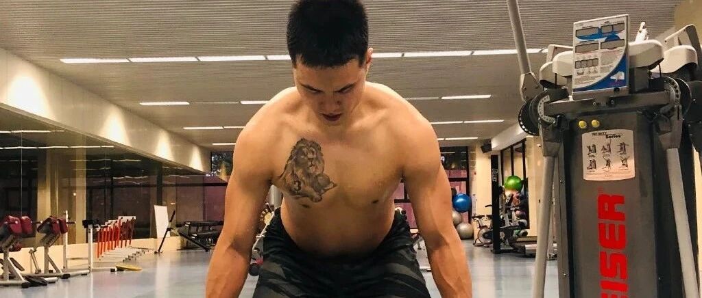 唏嘘！巅峰突起来真就CBA韦德！如今突然退役！他可是个90后啊！