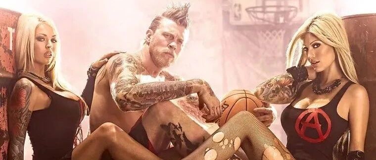 还敢说CBA菜？他从CBA替补直接打到NBA冠军！这纹身，也太TM鸟了吧...