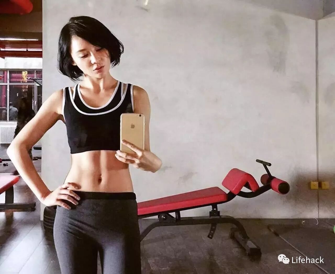 angelababy大秀马甲线瘦身秘诀在这里