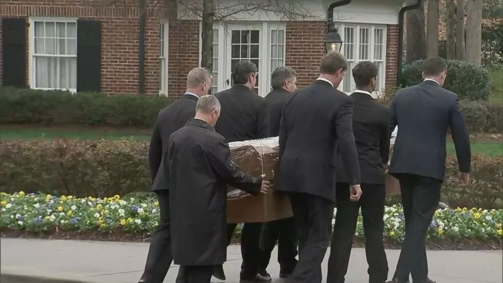 ZT：葛培理的葬礼和美国国会山的悼念