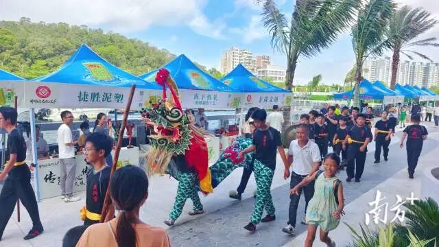 南方+ 陈保良 拍摄