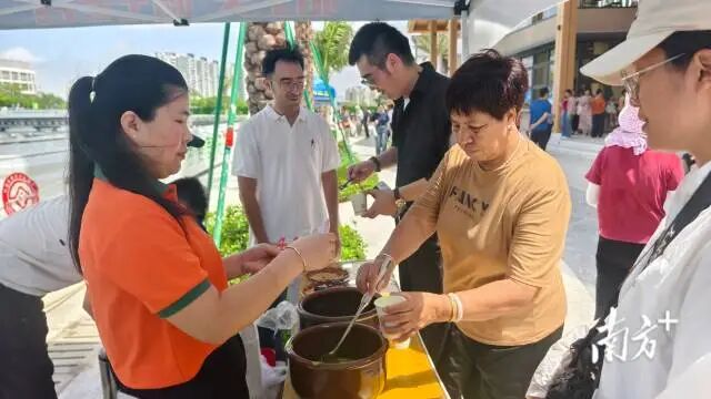 南方+ 陈保良 拍摄