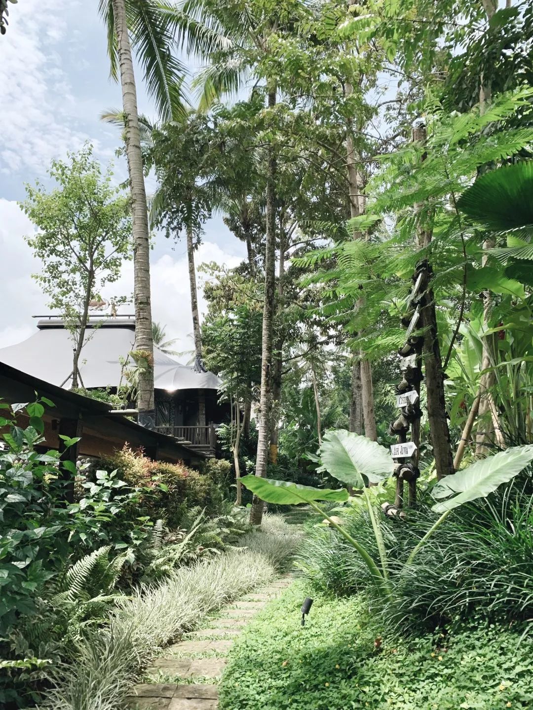 巴厘島 | Ubud最值得打卡的幾間店都在這了～ 旅遊 第19張