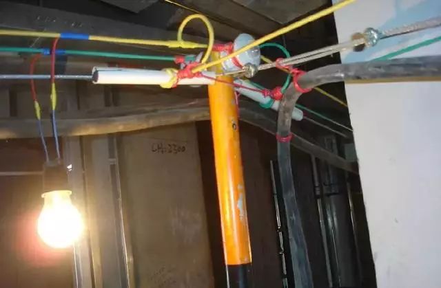 最全的施工现场临时用电，配电箱、电缆、照明、临电安全管理方案(图15)