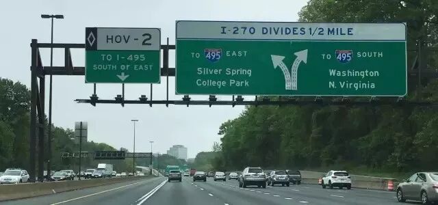 切记单人开车遇到此车道不要走，违者罚款100！