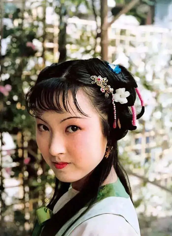 元春对宝黛婚姻的态度是什么 支持vs反对 答案其实在这个人身上 我是历史君 微信公众号文章阅读 Wemp