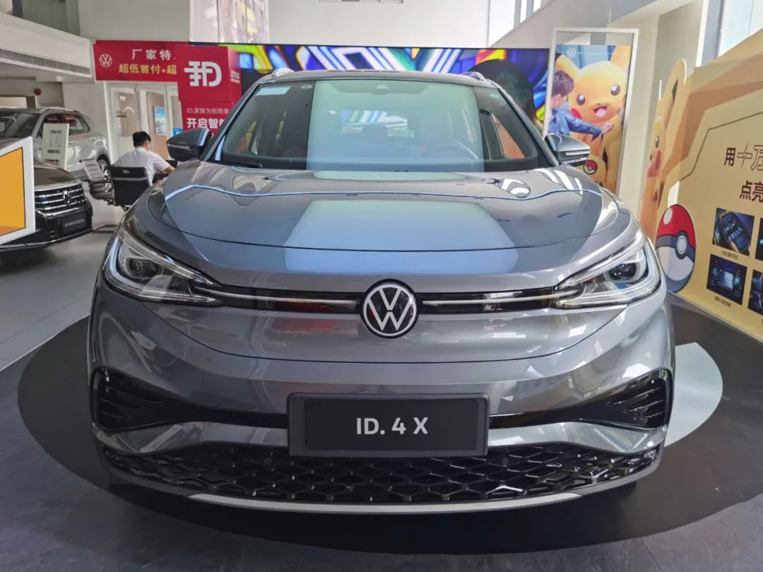 可以说,上汽大众是下了很大的决心要进军新能源汽车市场,为什么这样说