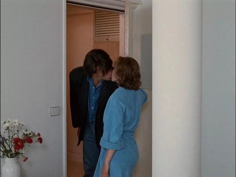 这一届年轻人，为什么越来越不想谈恋爱了？