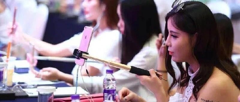 警惕高薪诈骗！你想「靠脸吃饭」，骗子却想靠你恰饭