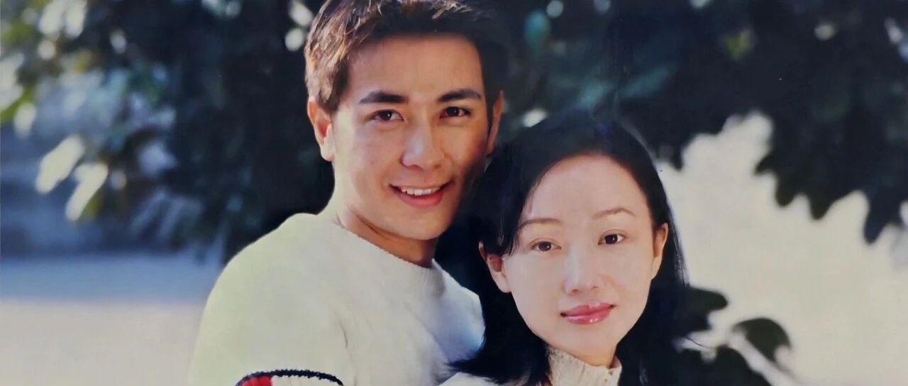 保剑锋被爆未接女友电话被刀捅伤.女方哭诉说其婚前出轨,还曾下跪求她原谅.