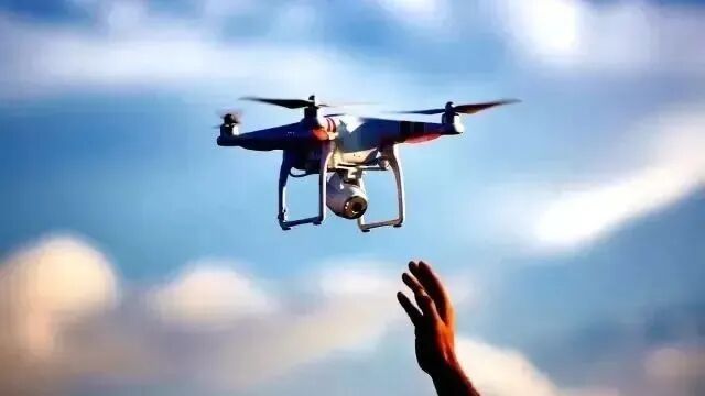無(wú)人機(jī)在各大行業(yè)，都做了什么？的圖1