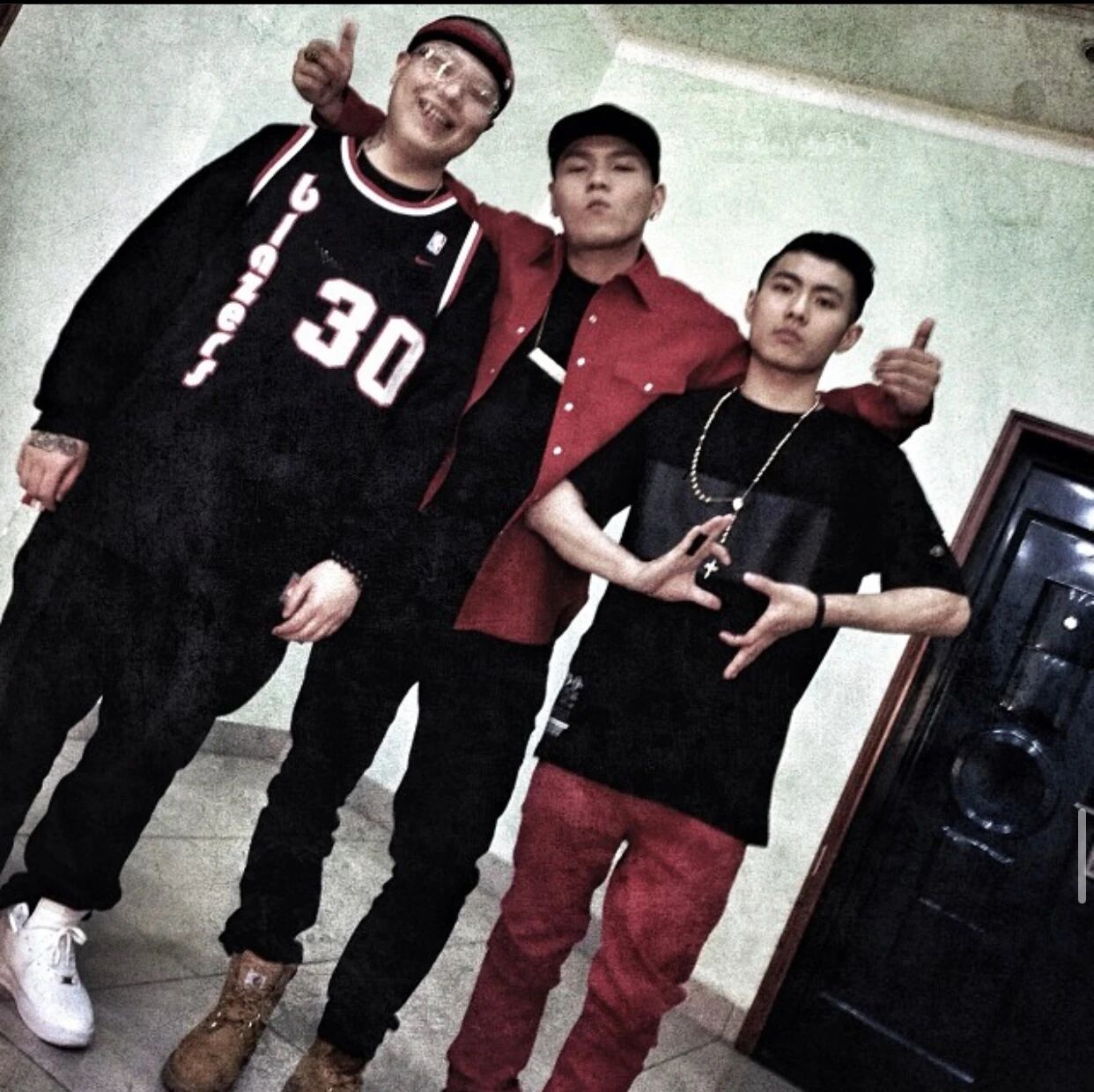 功夫胖帮张艺兴写了首Rap，结果却因写词能力被人点名狂喷